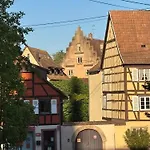 Une Place A Part